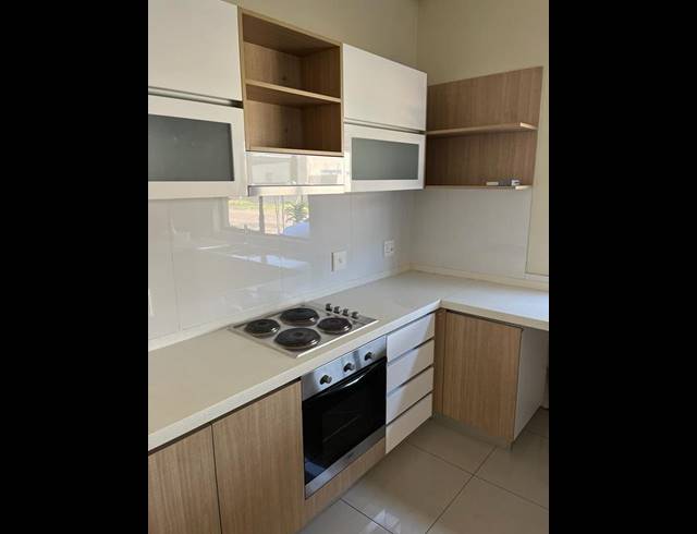 2 BEDROOM TOWNHOUSE FOR SALE IN CHROOM PARK